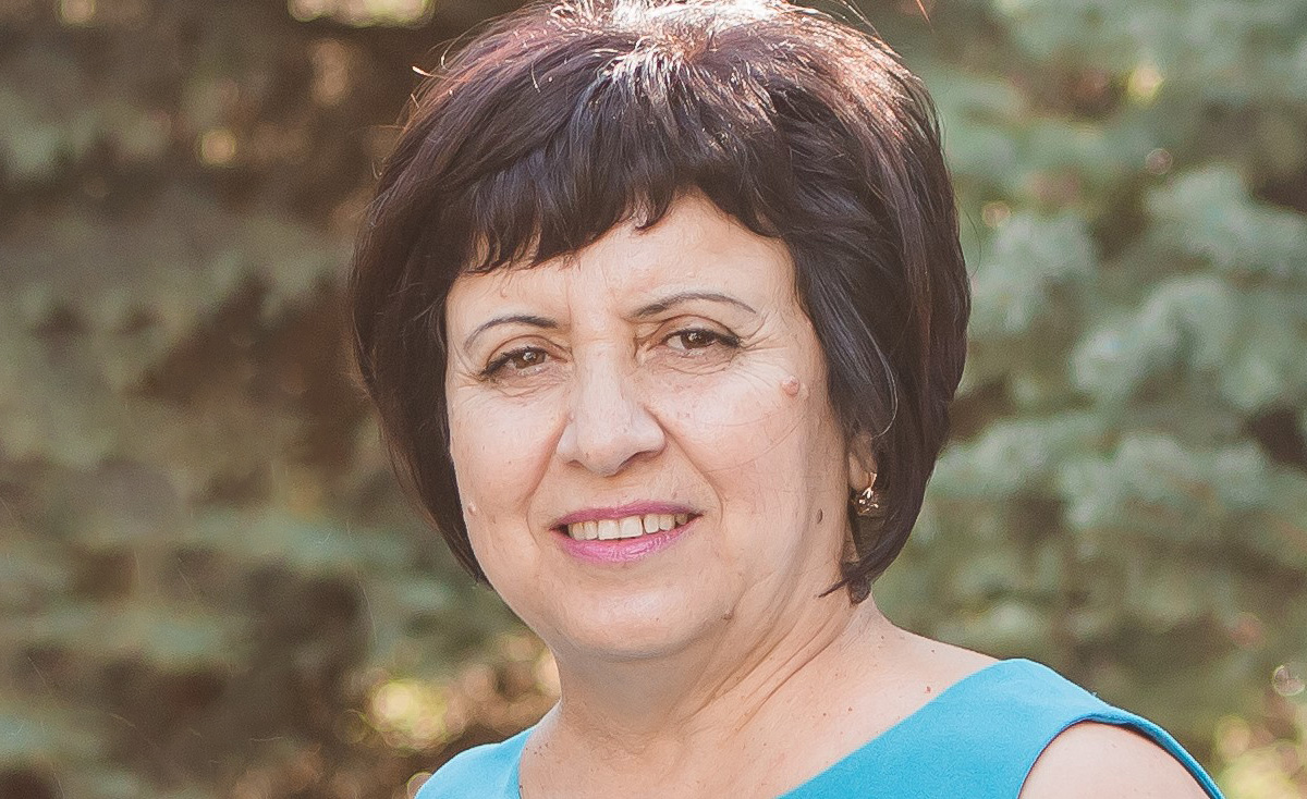 Мирзоян Ира Ваняевна.